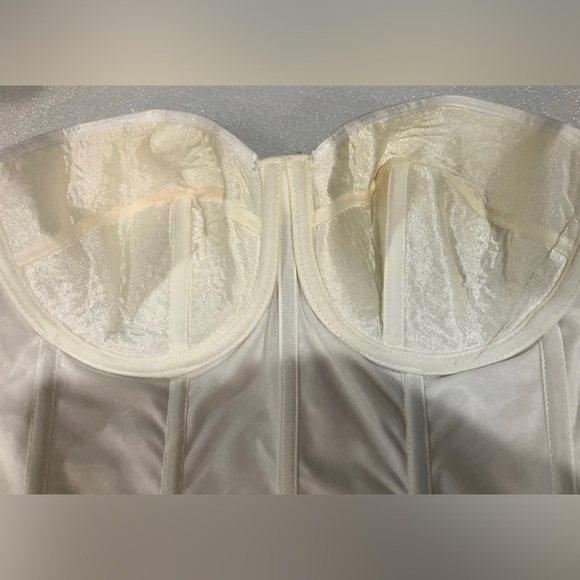 Va Bien Bustiers Bride White Sz-40C Smooth Hourglass #0798 Hook & Eye $75 - Picture 8 of 12
